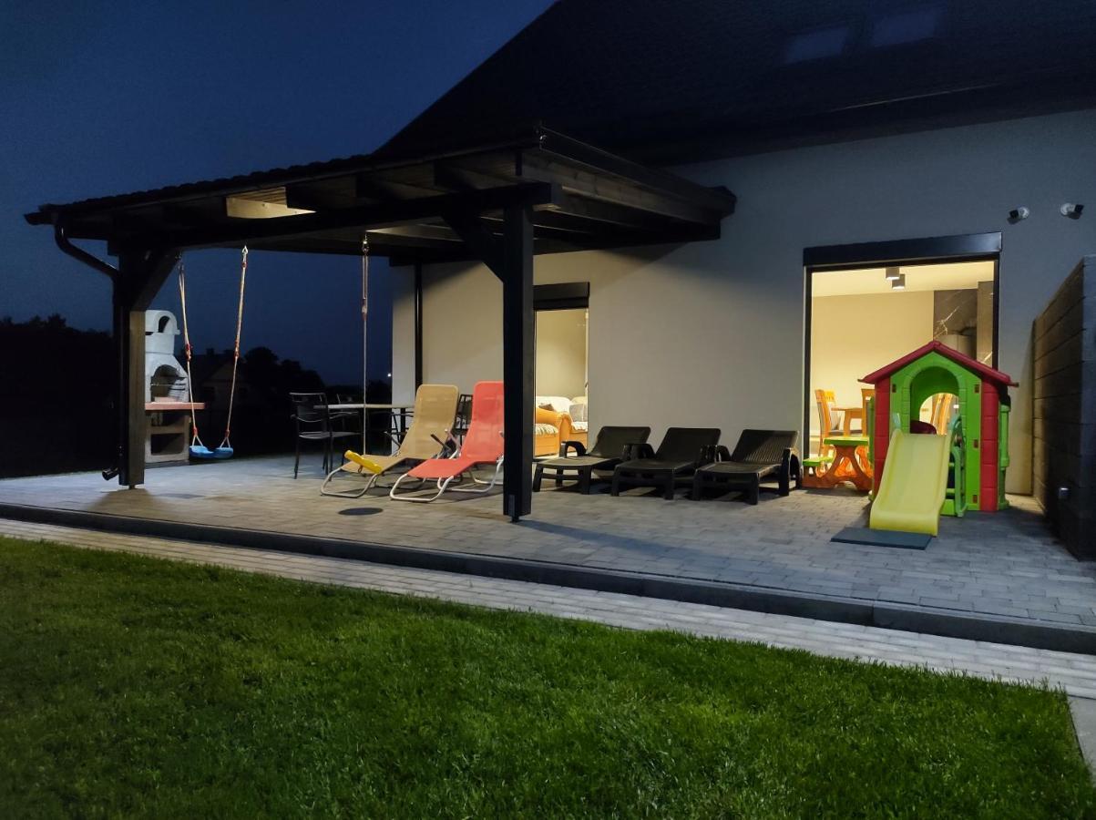 Apartament Nadziei 切米诺 外观 照片