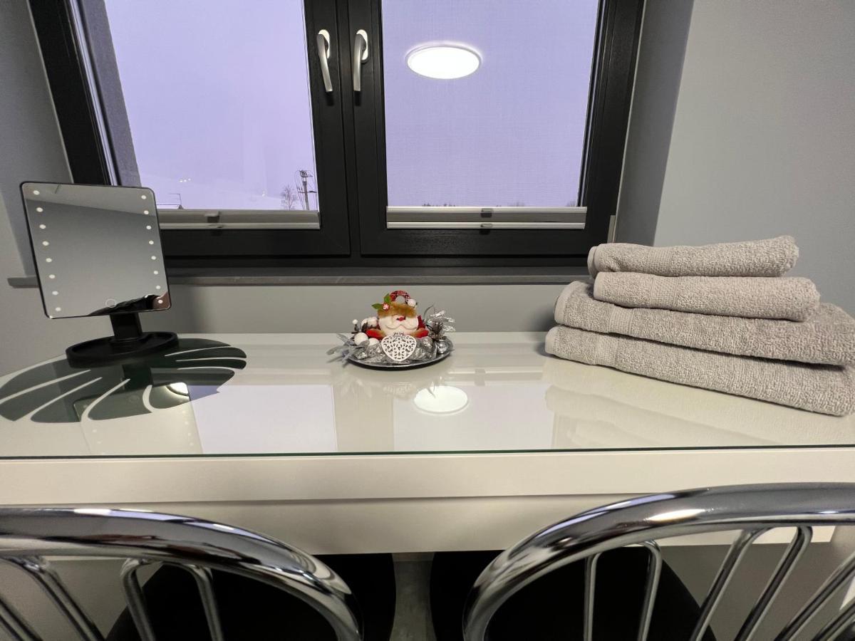 Apartament Nadziei 切米诺 外观 照片